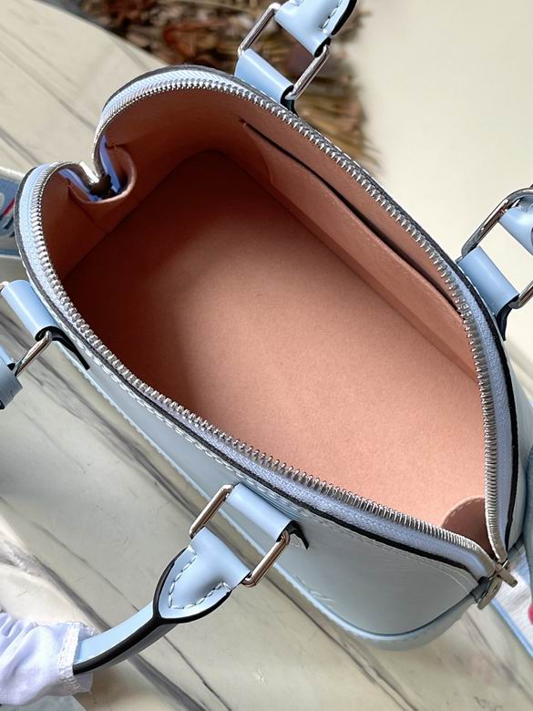 M22357 23.5x17.5x11.5cm