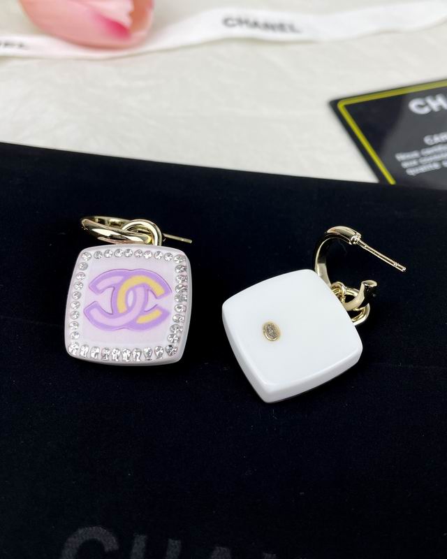 CHANEL Earring