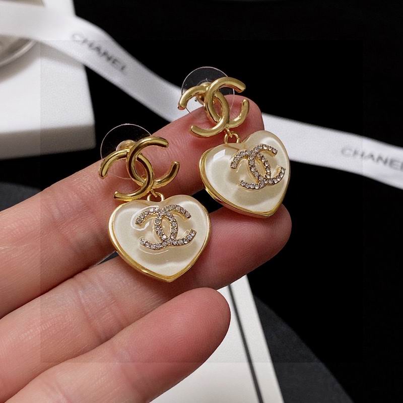 CHANEL Earring