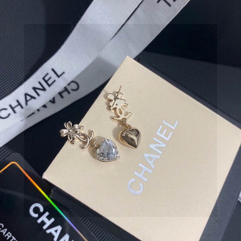 CHANEL Earring