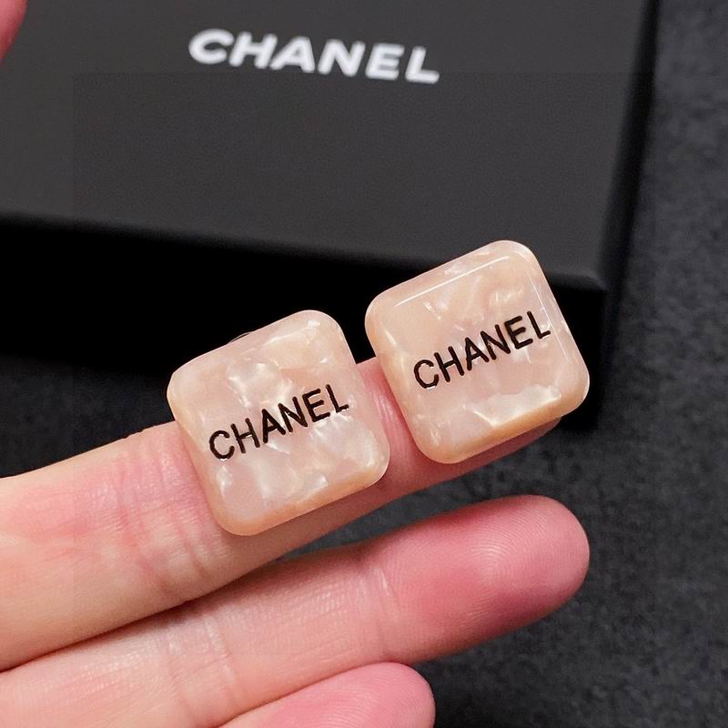 CHANEL Earring