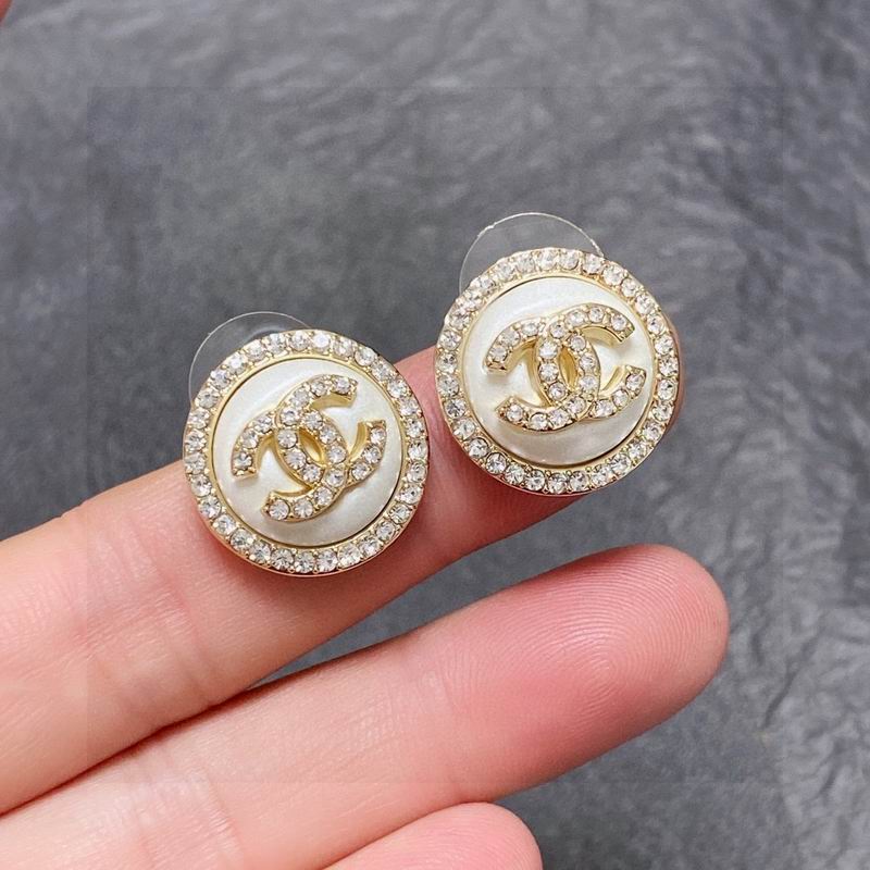 CHANEL Earring