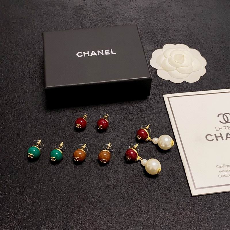CHANEL Earring