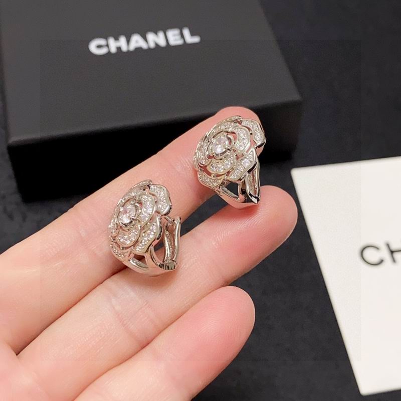 CHANEL Earring