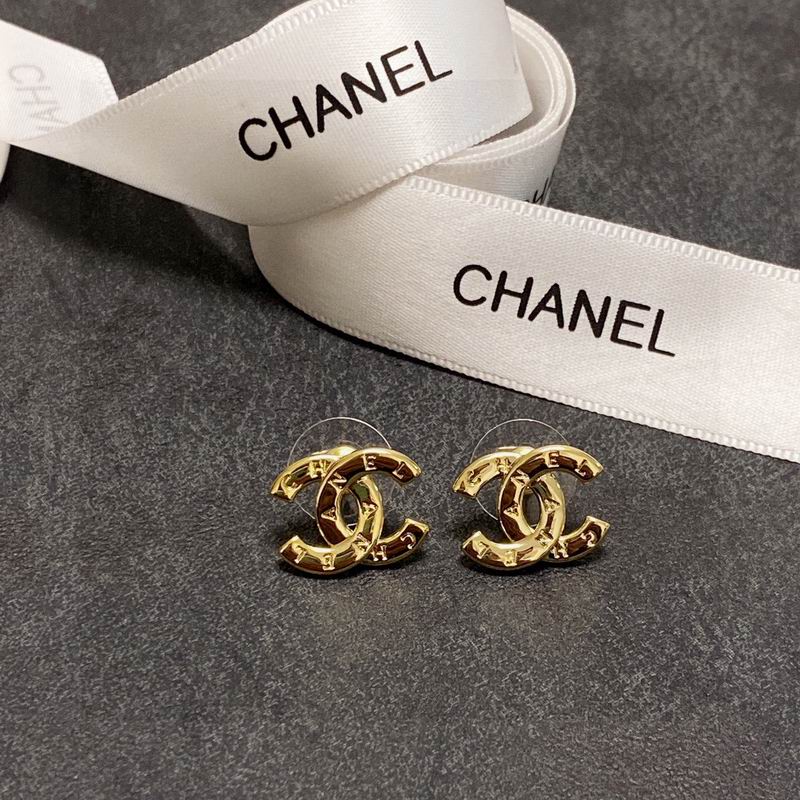 CHANEL Earring