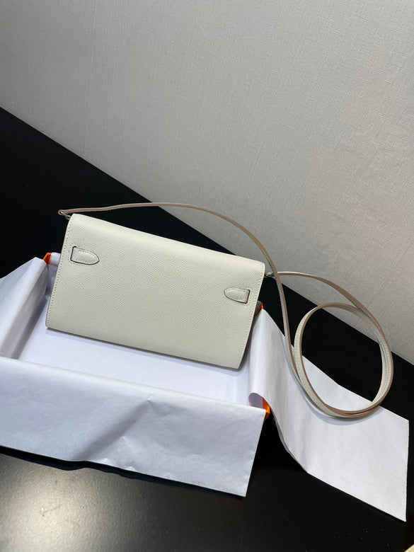 H.E.R.M.E.S Kelly Bag 24 081703