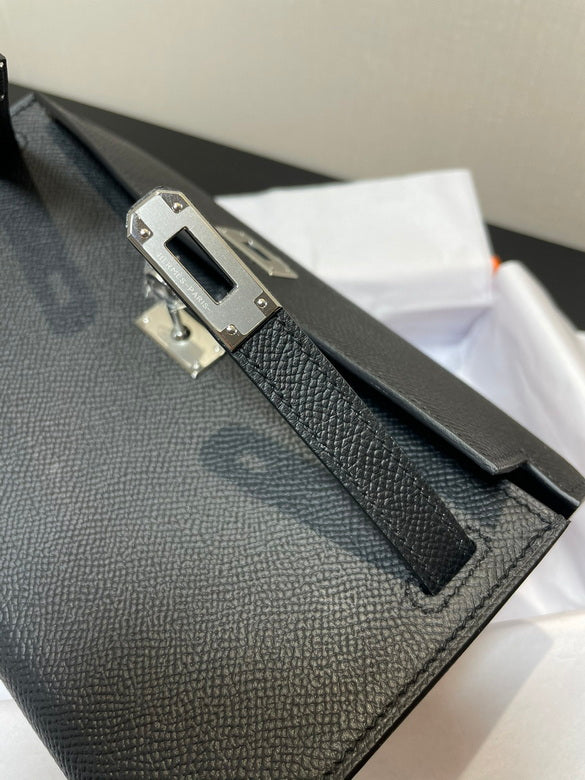 H.E.R.M.E.S Kelly Bag 23 081703