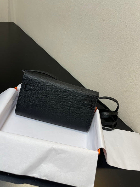 H.E.R.M.E.S Kelly Bag 23 081703