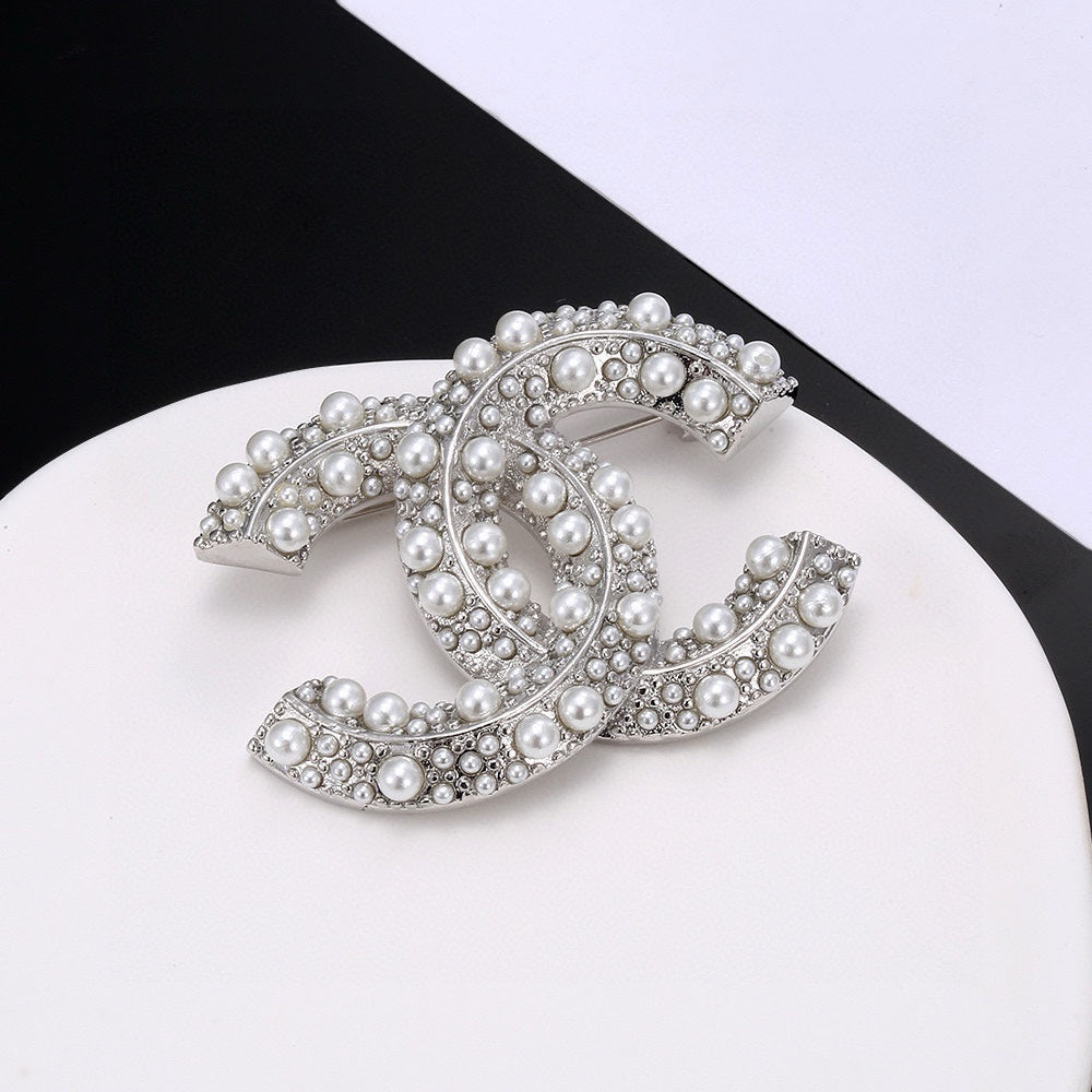 CHANEL brooch