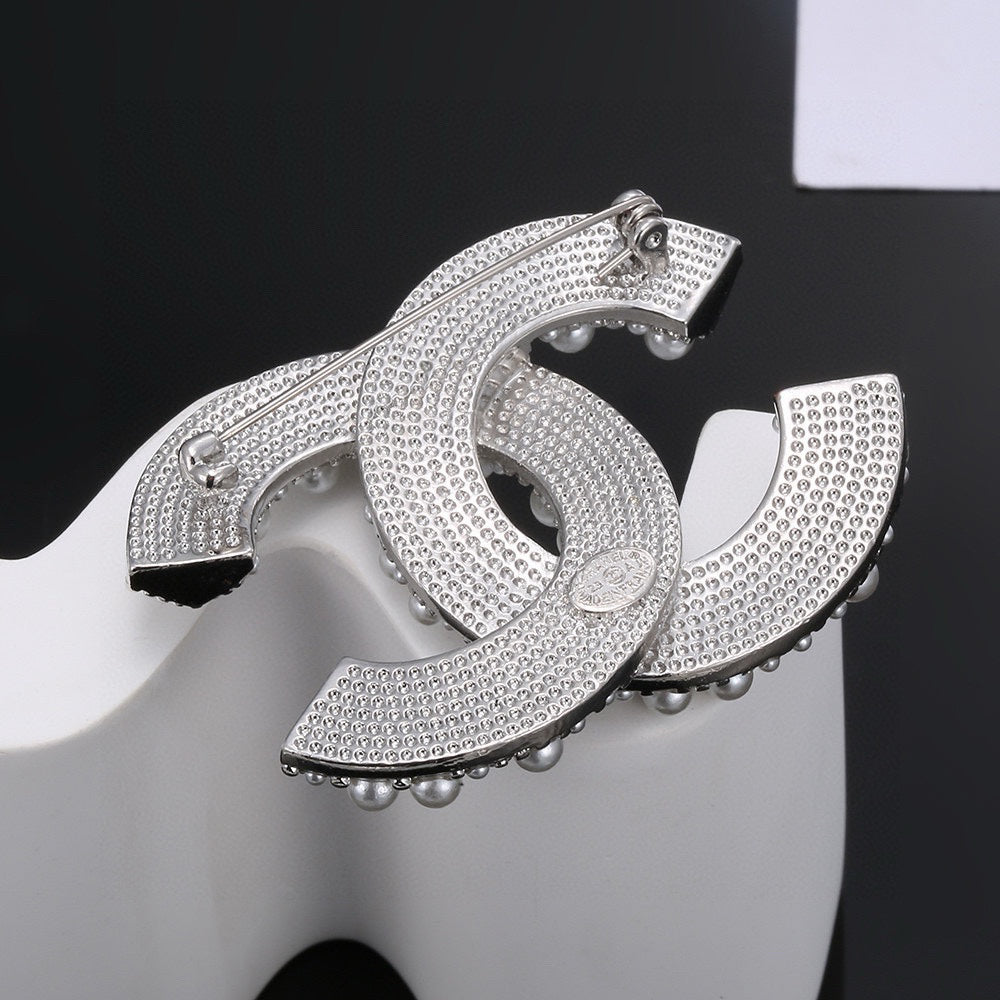 CHANEL brooch