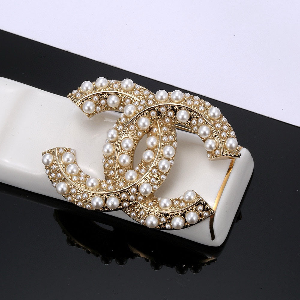 CHANEL brooch
