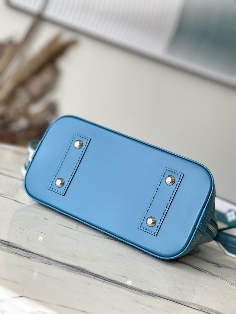 M20609 23.5x17.5x11.5cm