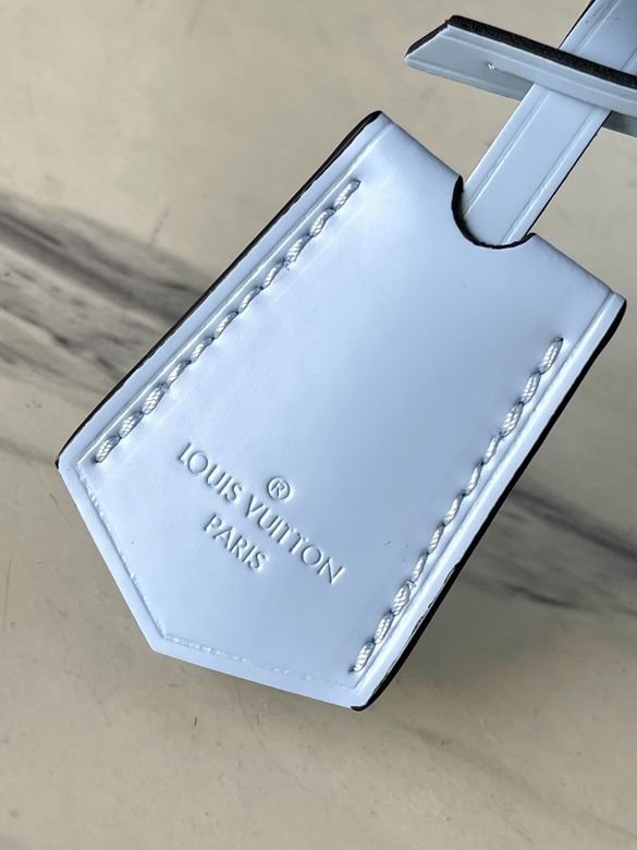 M22357 23.5x17.5x11.5cm