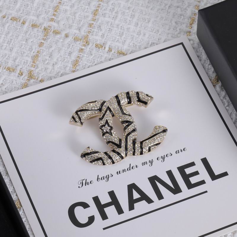 C.H.A.N.E.L Brooch 20