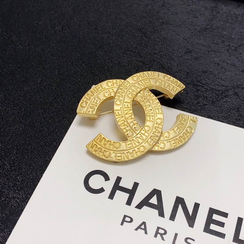 C.H.A.N.E.L Brooch 8