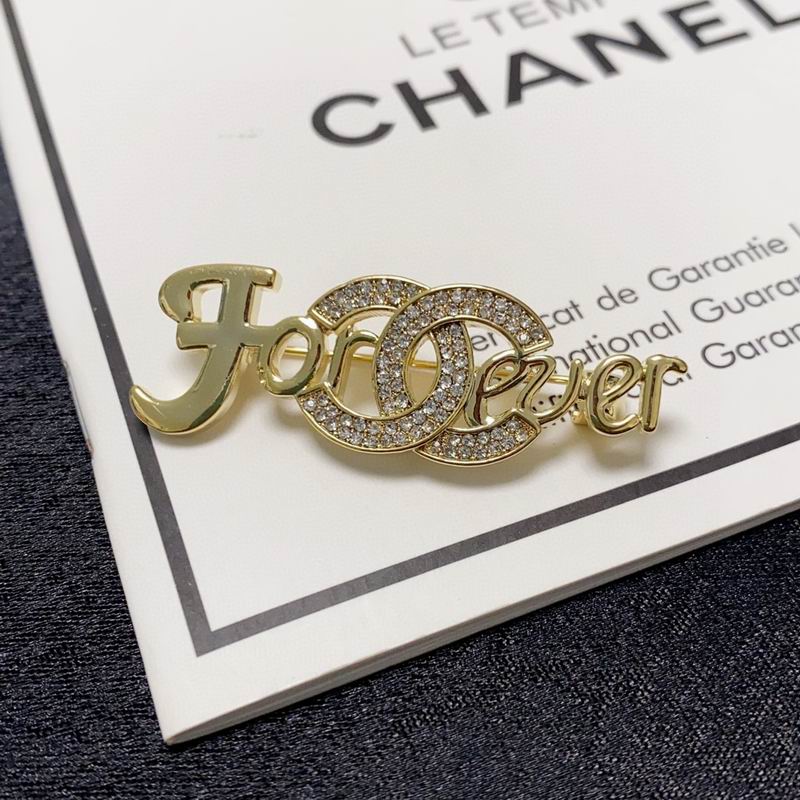 C.H.A.N.E.L Brooch 88