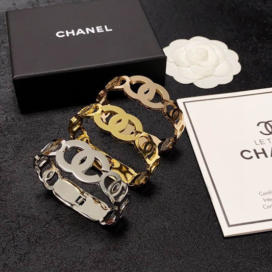 C.H.A.N.E.L Bracelet 20