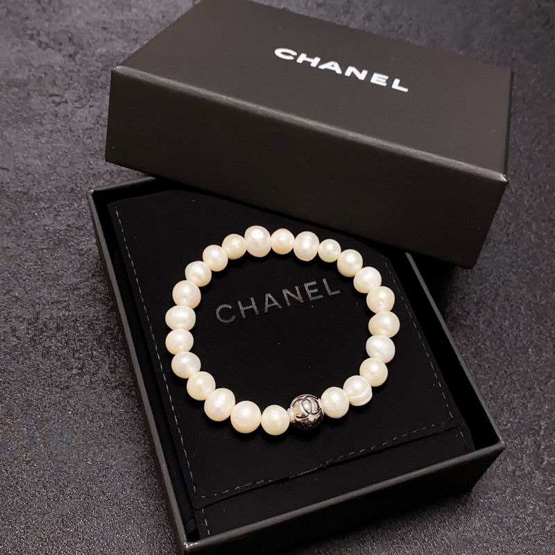 C.H.A.N.E.L Bracelet 21