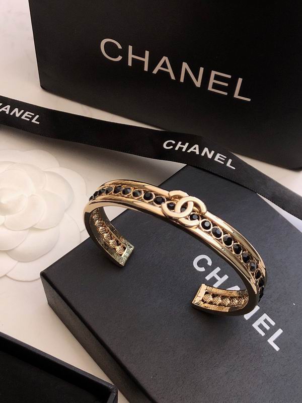 C.H.A.N.E.L Bracelet 2