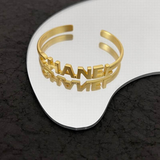 C.H.A.N.E.L Bracelet 22