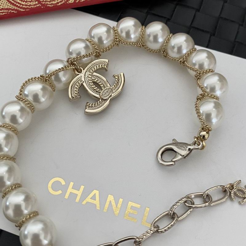 C.H.A.N.E.L Bracelet 30