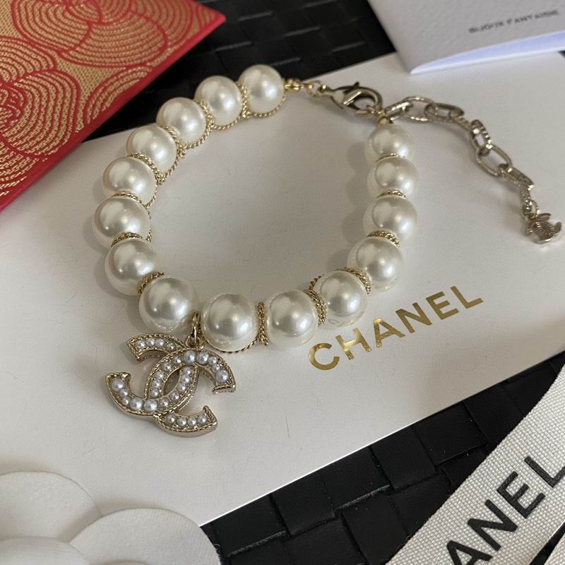 C.H.A.N.E.L Bracelet 30