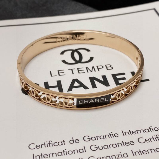 C.H.A.N.E.L Bracelet 40