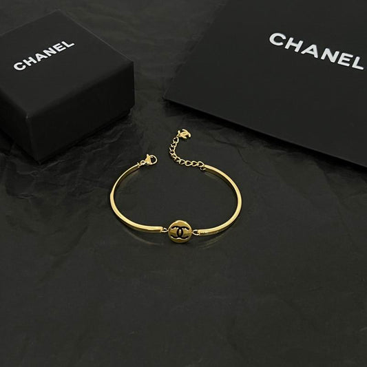 C.H.A.N.E.L Bracelet 45