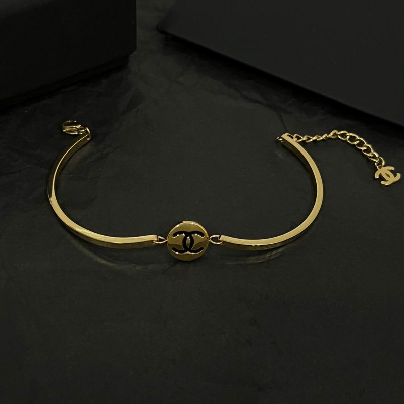 C.H.A.N.E.L Bracelet 45