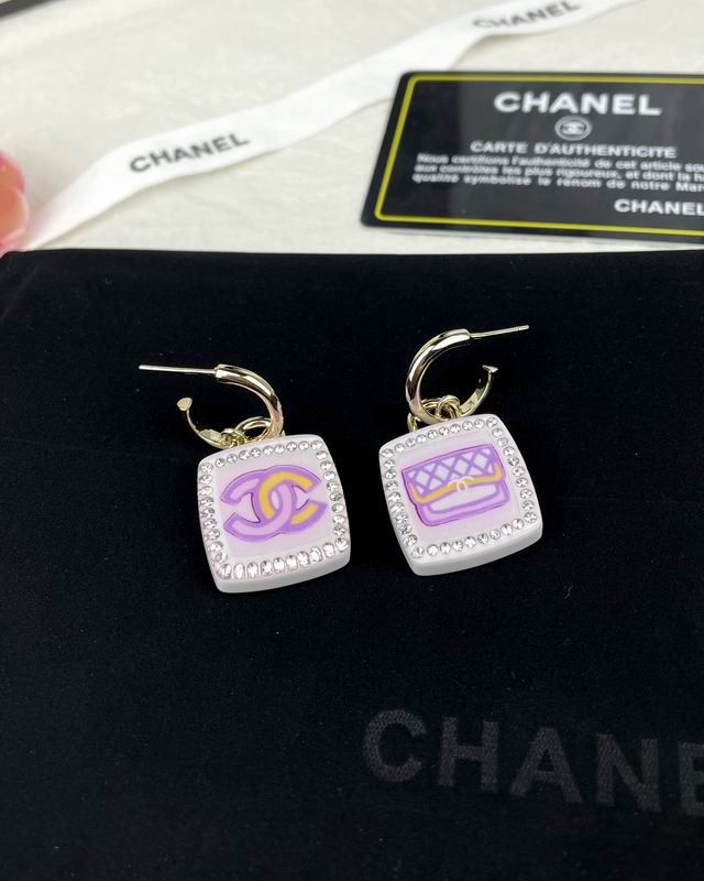 CHANEL Earring