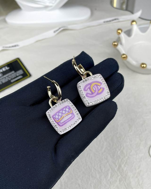 CHANEL Earring