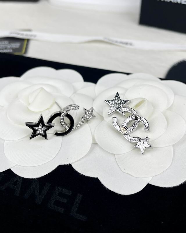 CHANEL Earring