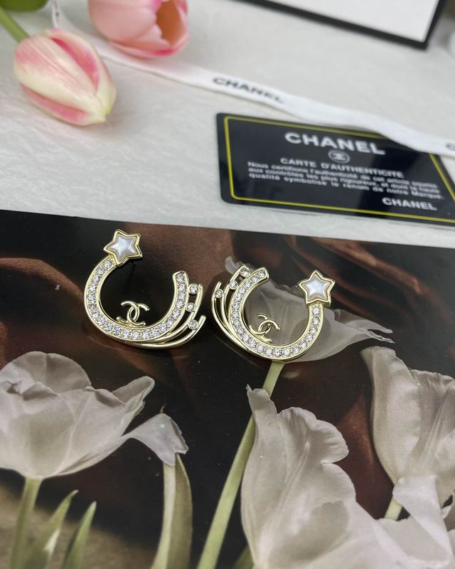 CHANEL Earring