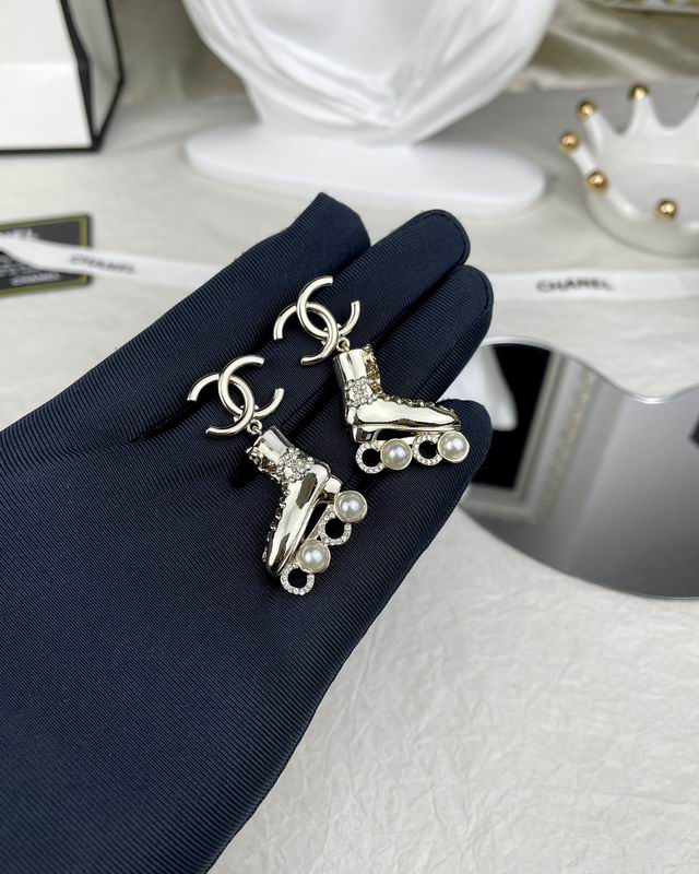 CHANEL Earring