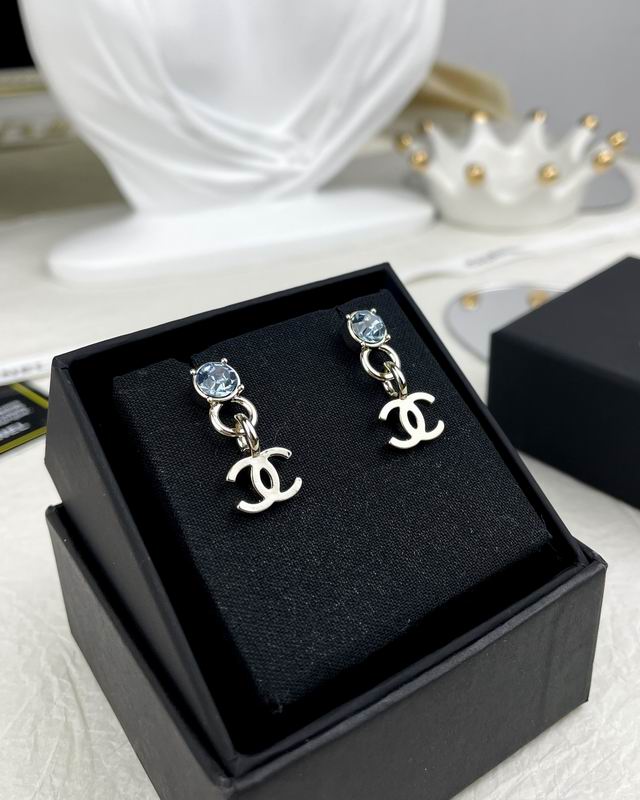 CHANEL Earring