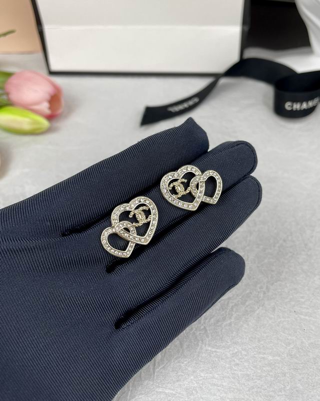 CHANEL Earring
