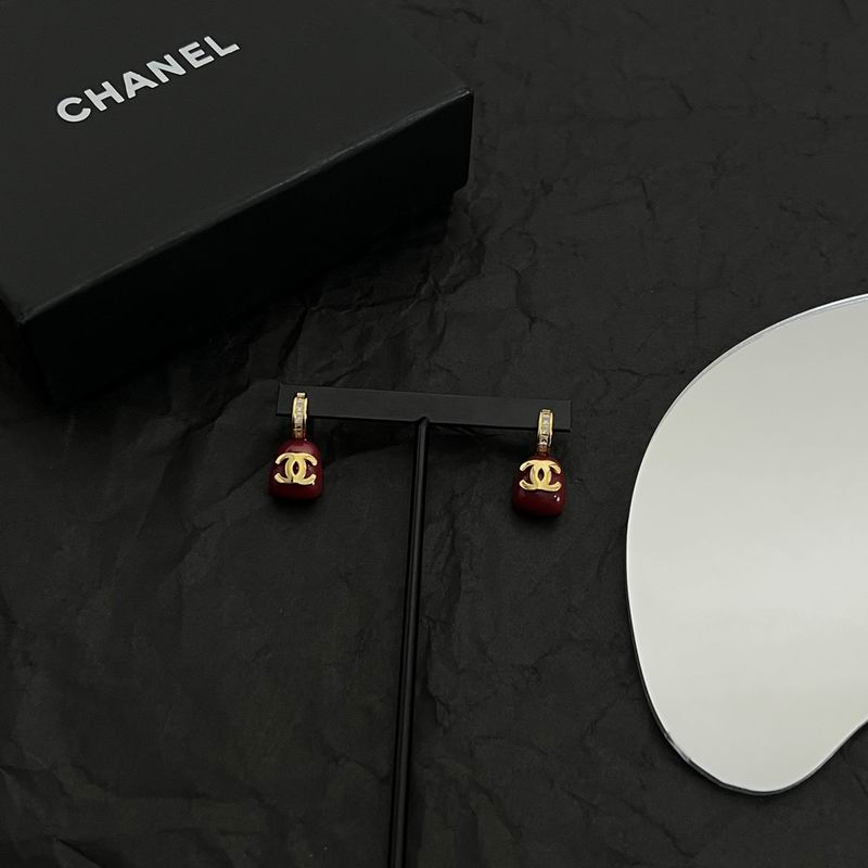 CHANEL Earring
