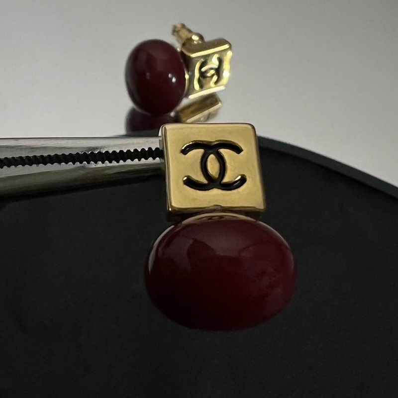 CHANEL Earring