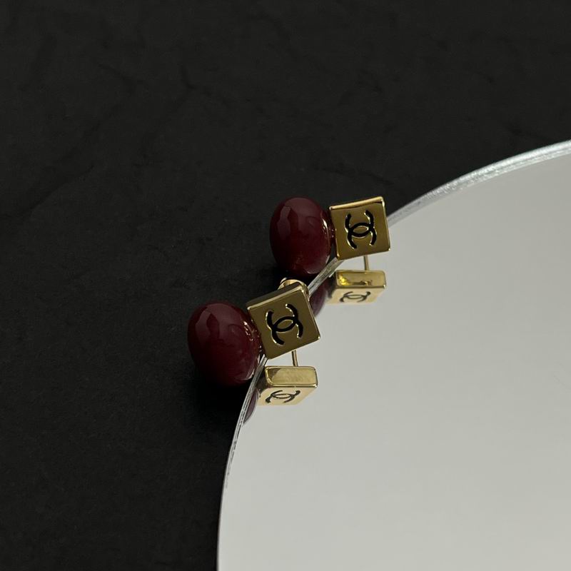 CHANEL Earring