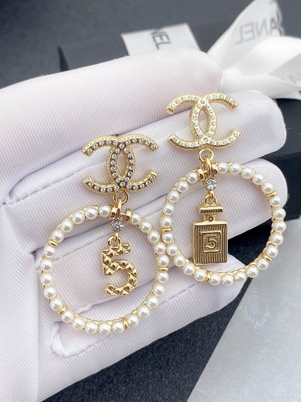 CHANEL Earring
