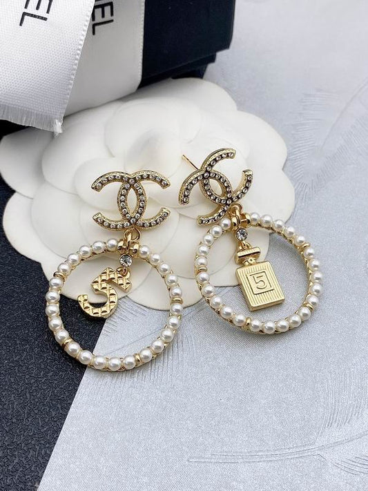CHANEL Earring