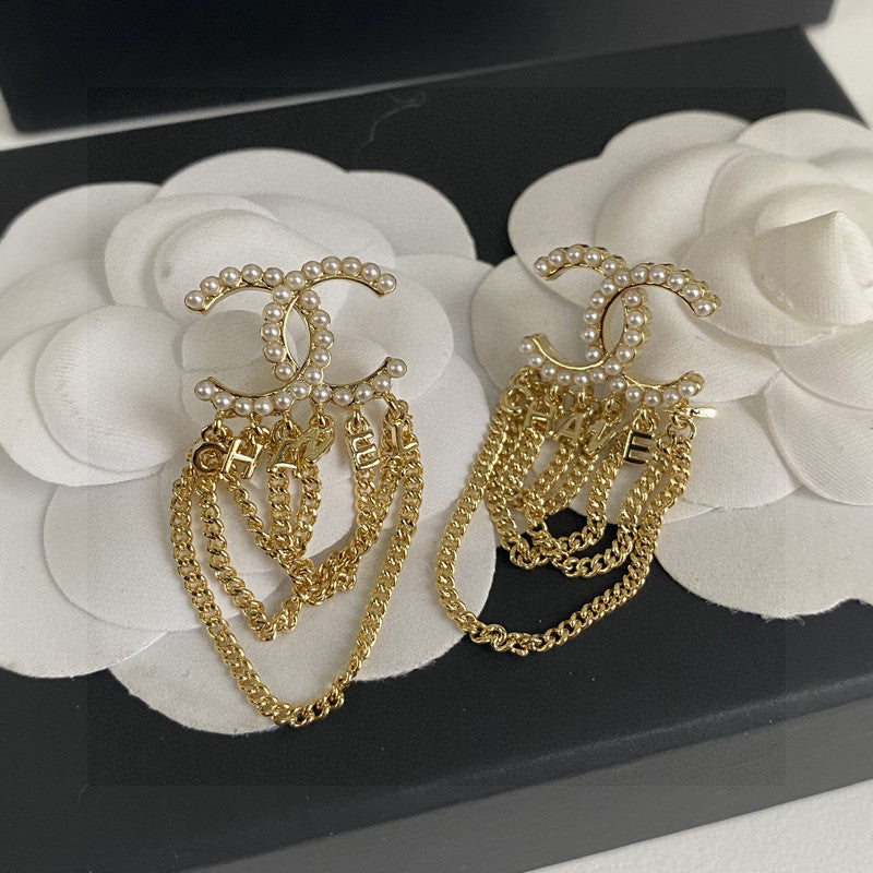 CHANEL Earring