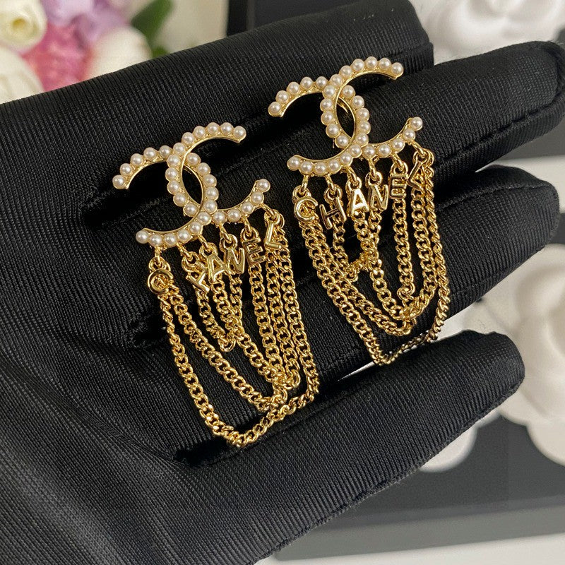 CHANEL Earring