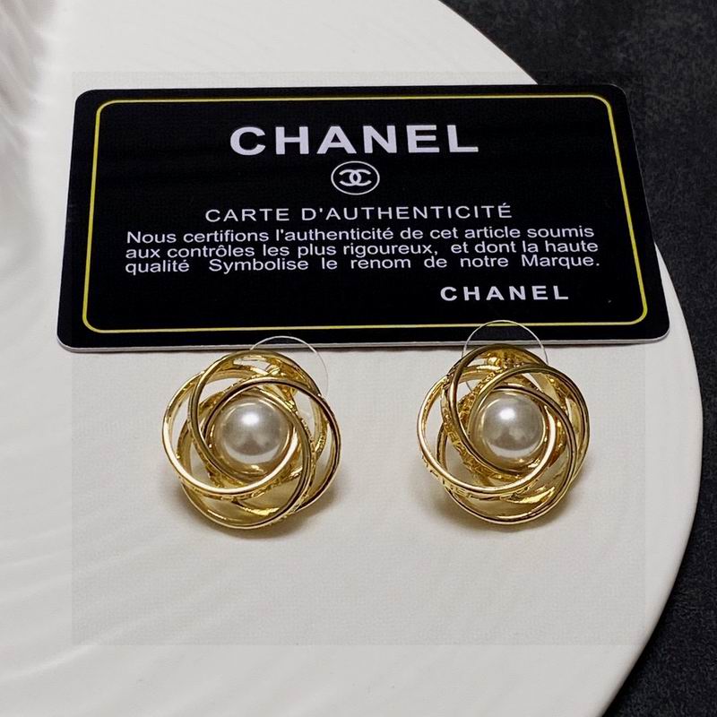 CHANEL Earring