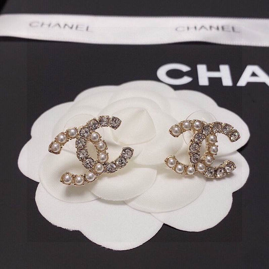CHANEL Earring
