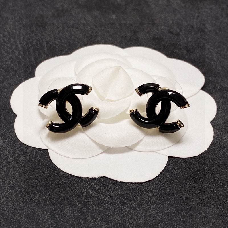 CHANEL Earring