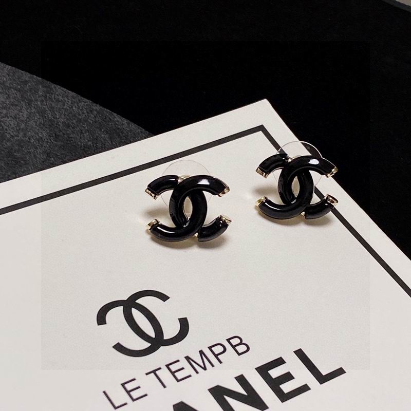 CHANEL Earring