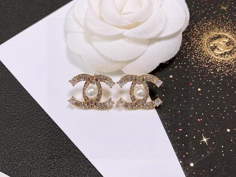 CHANEL Earring