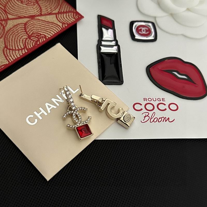 CHANEL Earring