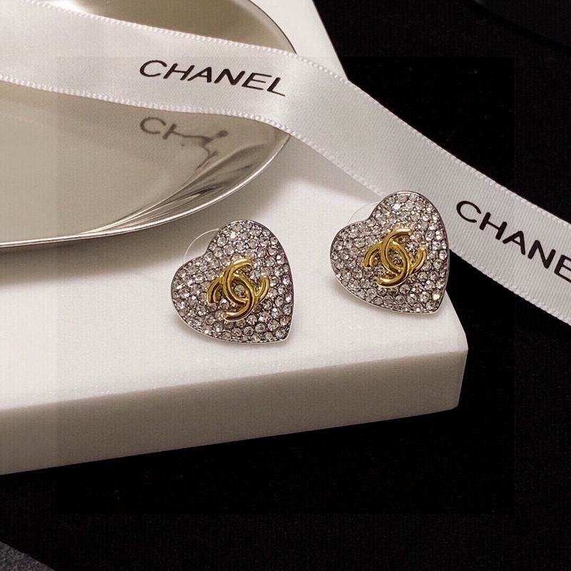CHANEL Earring